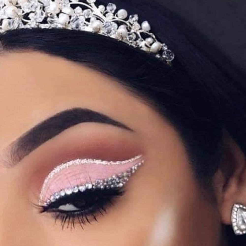 Meet your Posher, Valeria